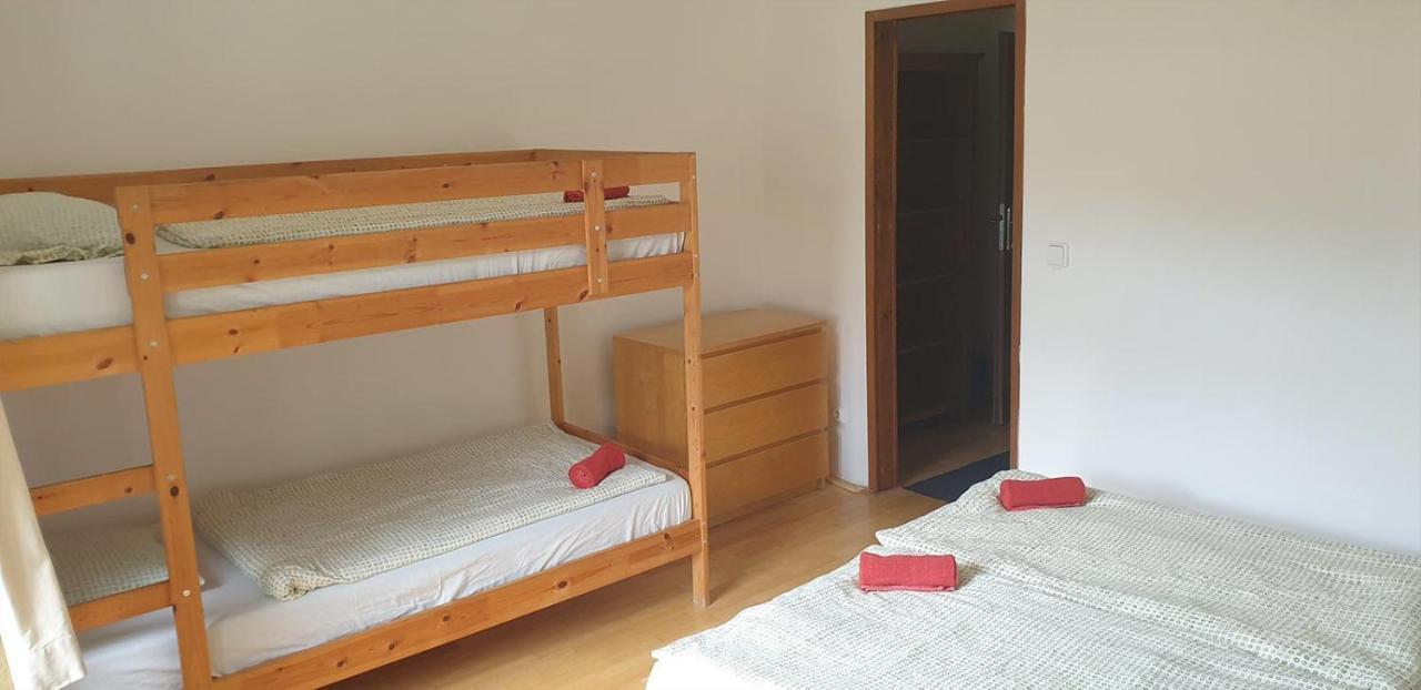 Penzion A Restaurace U Baby Subrovy Hotel Kokorin Екстериор снимка