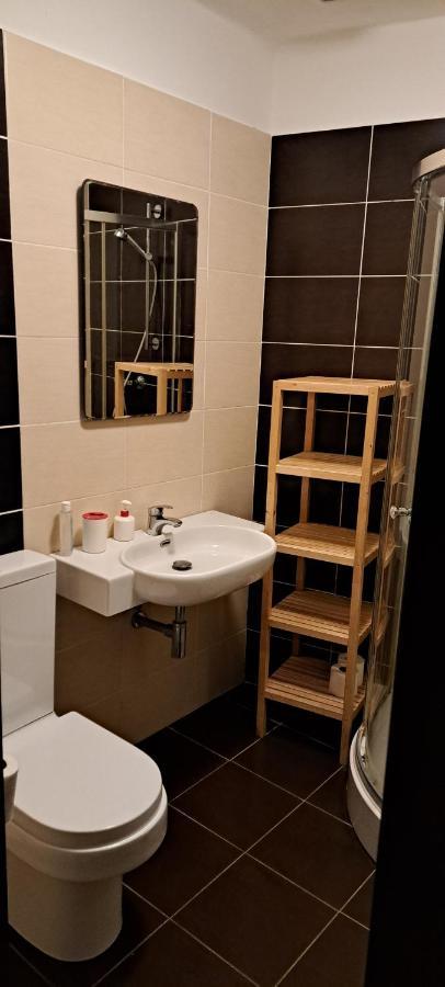Penzion A Restaurace U Baby Subrovy Hotel Kokorin Екстериор снимка