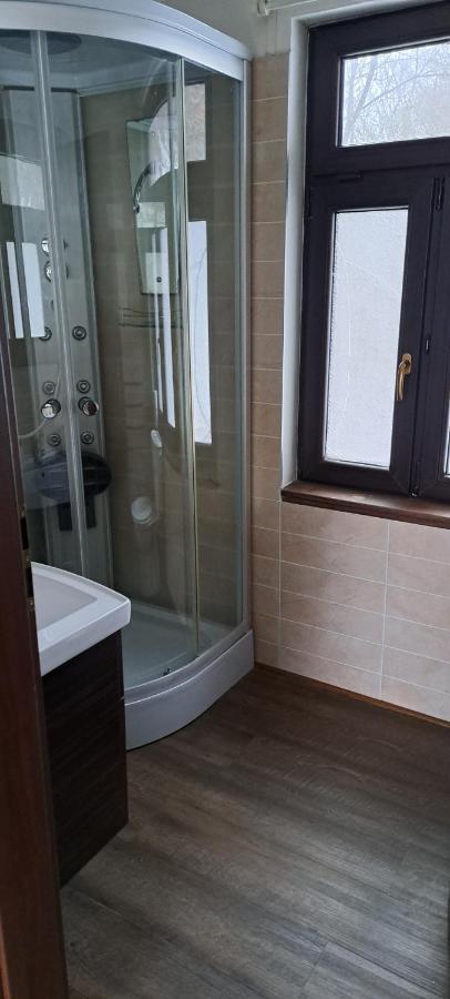 Penzion A Restaurace U Baby Subrovy Hotel Kokorin Екстериор снимка