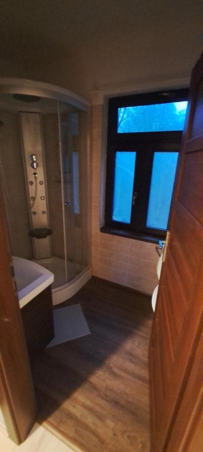 Penzion A Restaurace U Baby Subrovy Hotel Kokorin Екстериор снимка