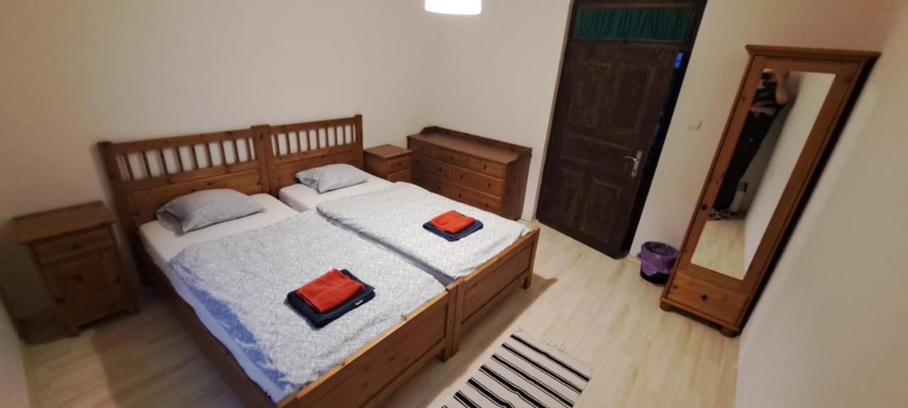 Penzion A Restaurace U Baby Subrovy Hotel Kokorin Екстериор снимка